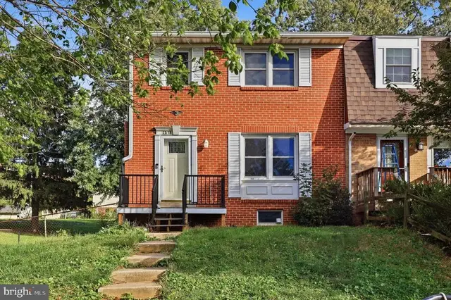 7313 W Springbrook Ct W, Middletown