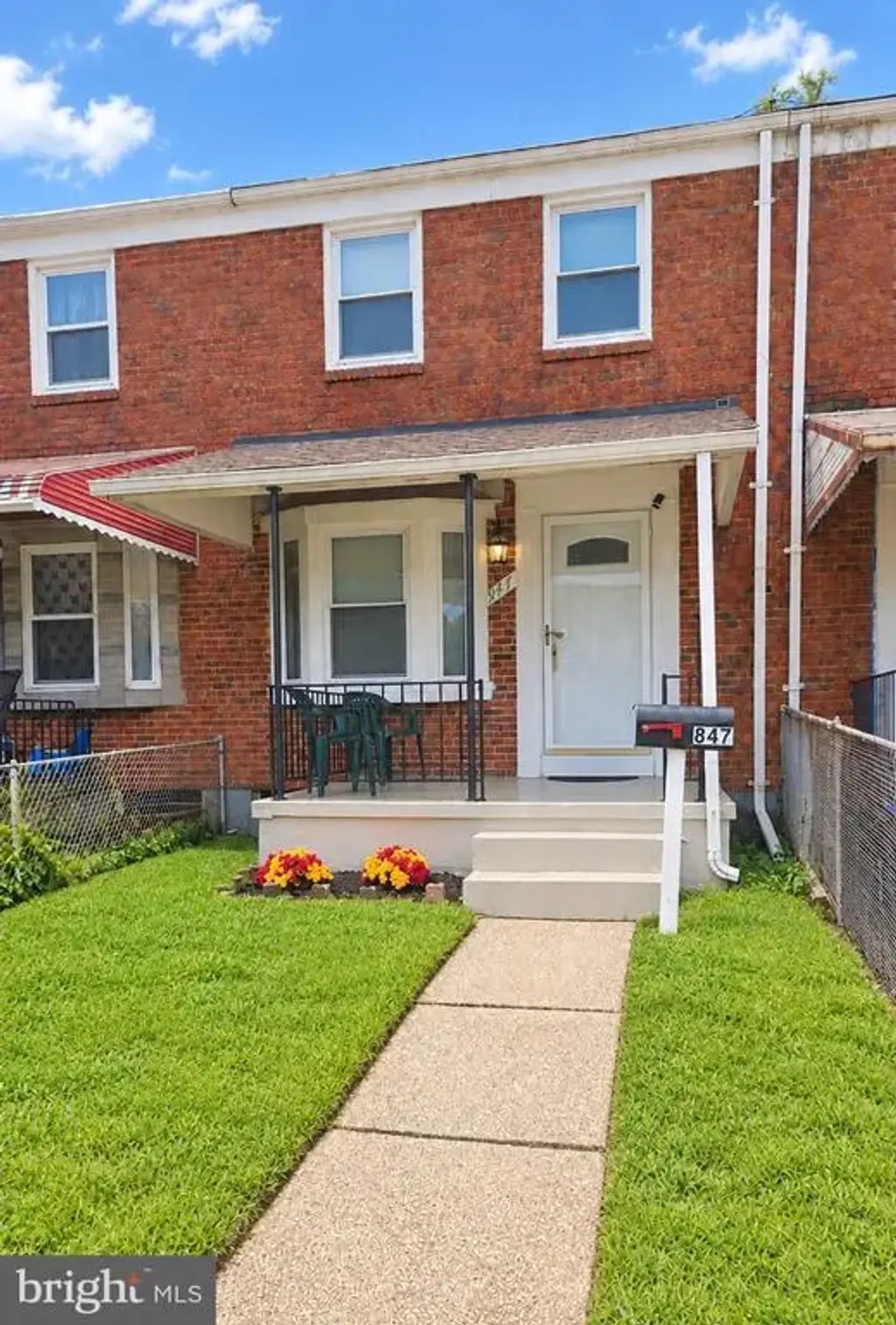847 Middlesex Rd, ESSEX