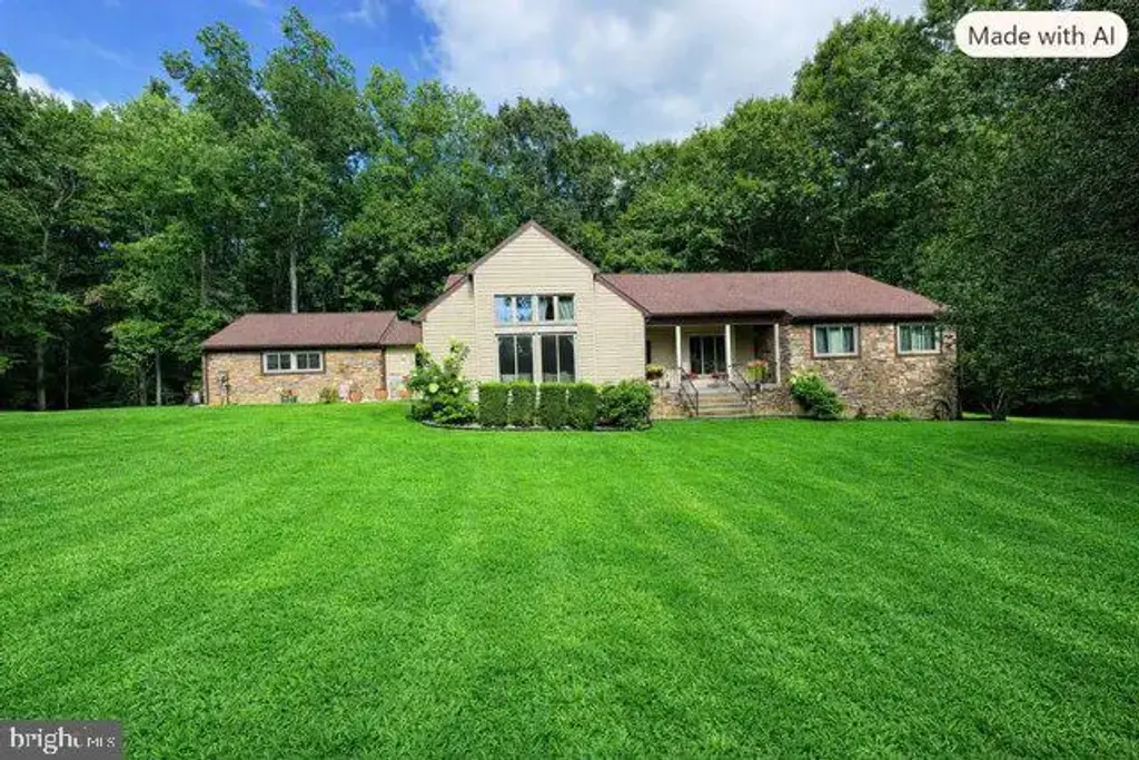 8995 Hillary Ct, LA PLATA