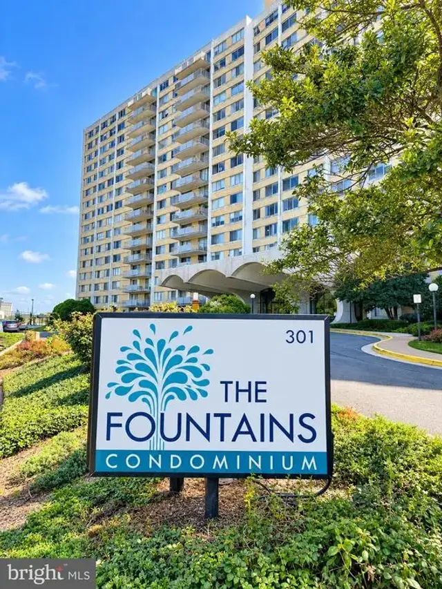 301 N Beauregard St #406, Alexandria