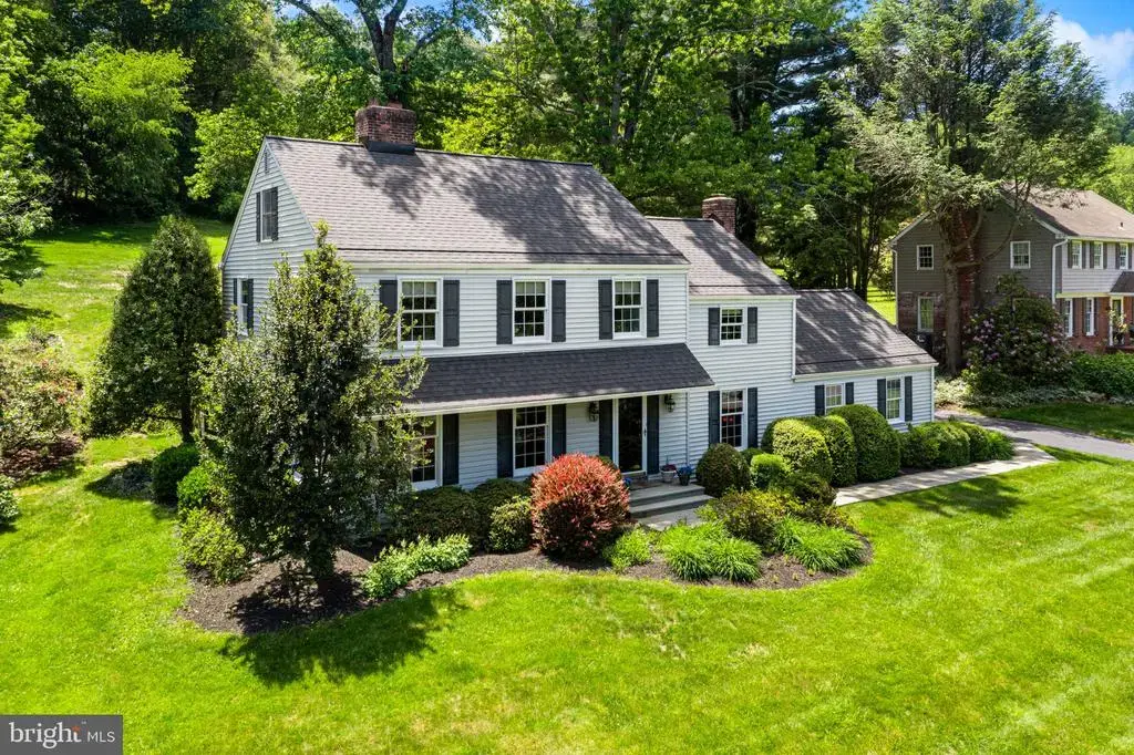 841 Briarwood Rd, NEWTOWN SQUARE