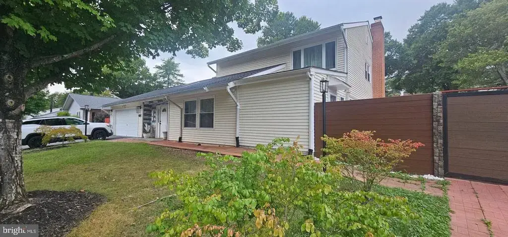 24 Biscayne Pl, STERLING