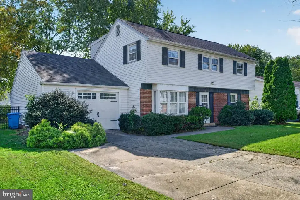 22 Abington Ave, MARLTON