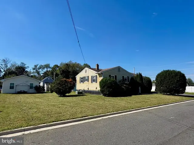 313 Jefferson St, Middletown