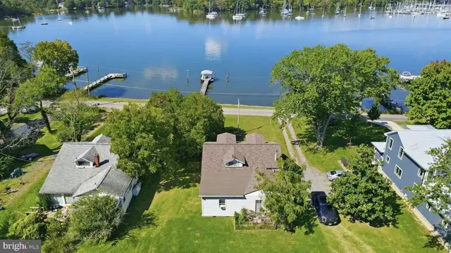 5013 Chalk Point Rd, West River