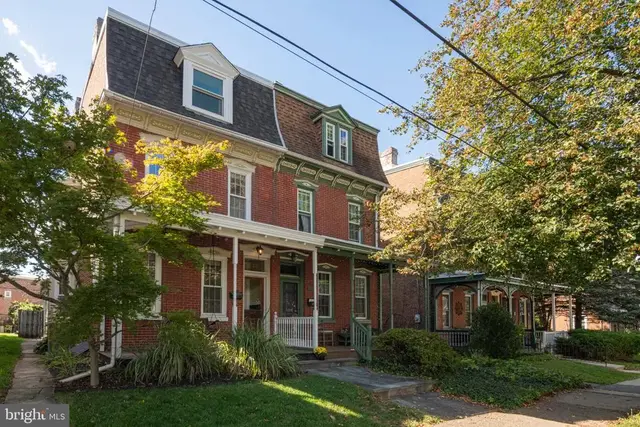 522 Gay St, Phoenixville
