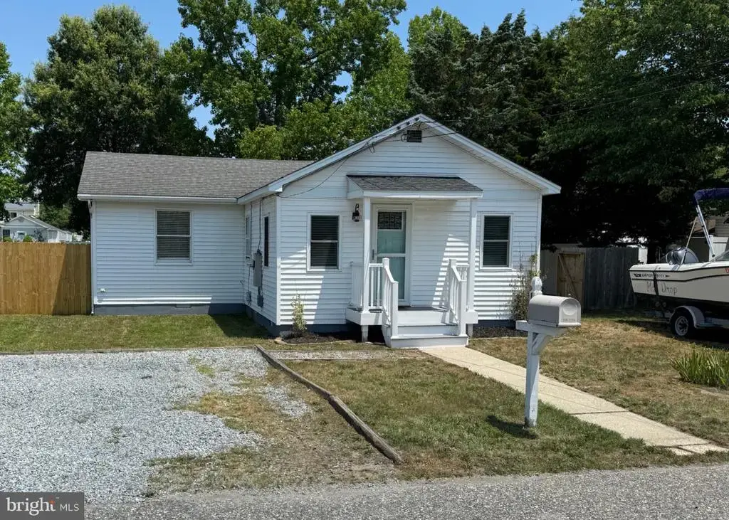 139 Oregon Ave, VILLAS