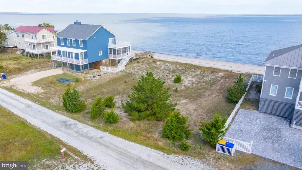 103 Isaacs Shore Dr, MILFORD