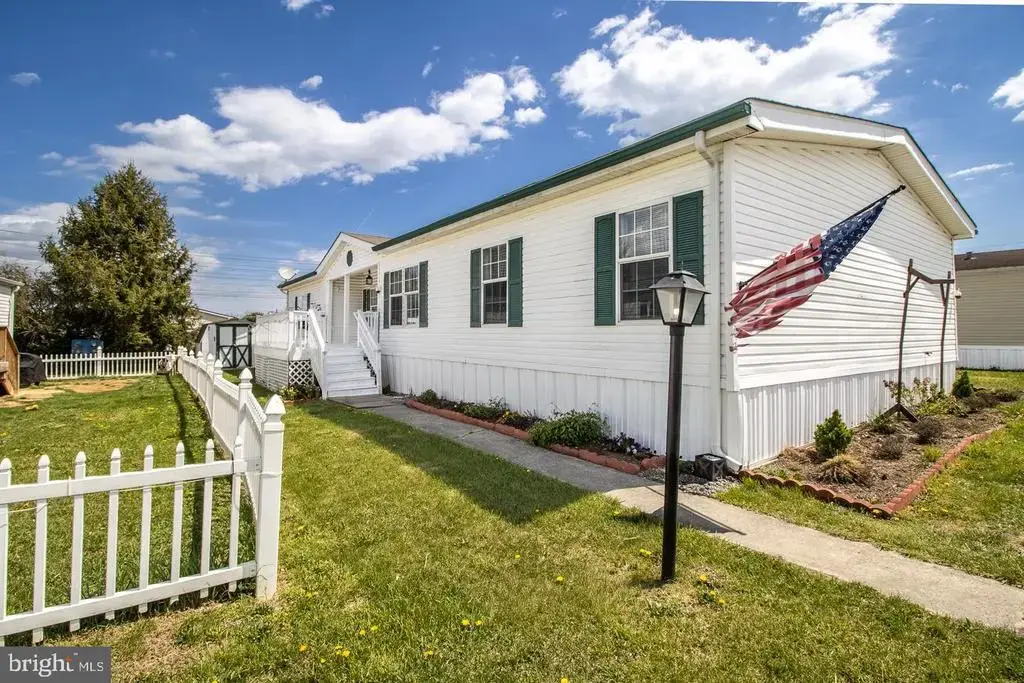 52 Crown Ct, MARTINSBURG