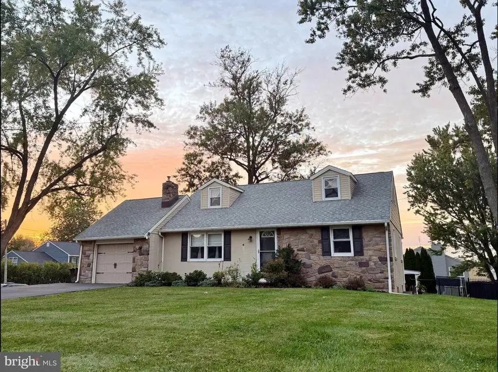 411 E Reliance Rd, TELFORD