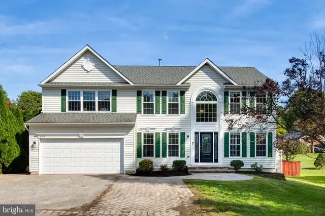 6717 Lowes Ln, Elkridge