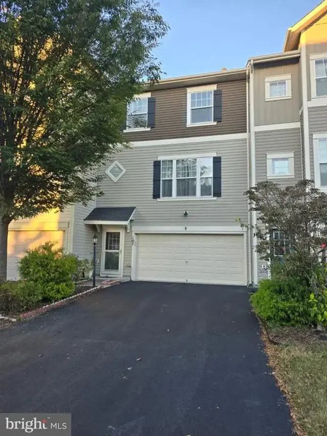 107 Dresden Ct, Stephenson