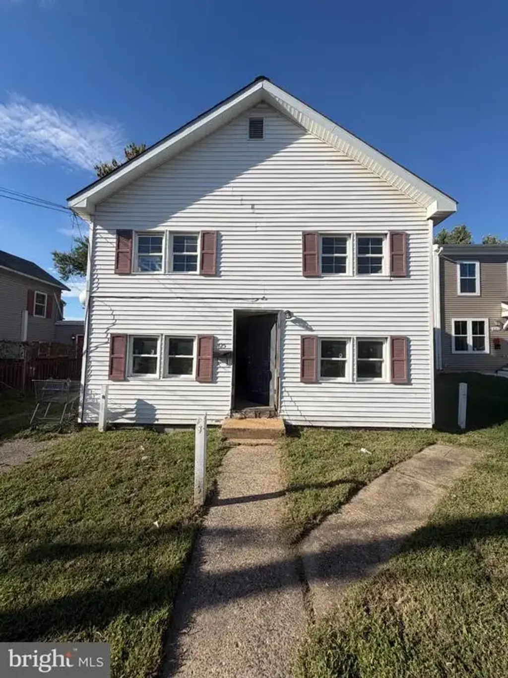 125 E Lake St, MIDDLETOWN