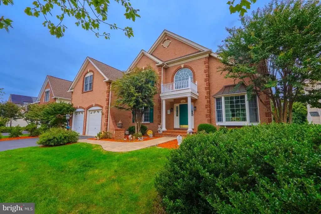 43165 Valiant Dr, CHANTILLY