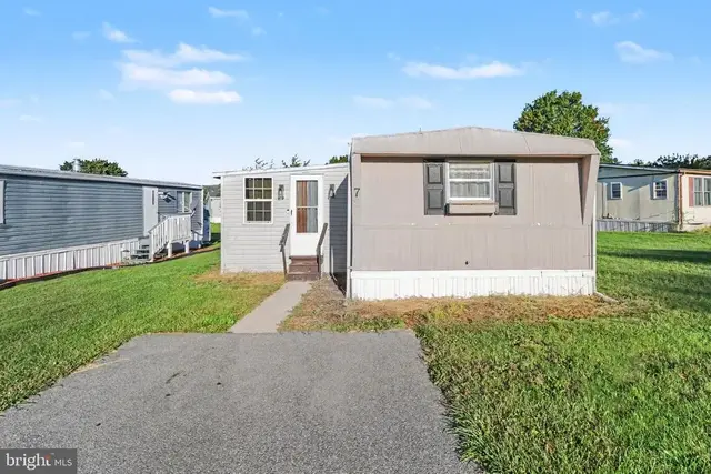 72 Aspen Rd, Dillsburg