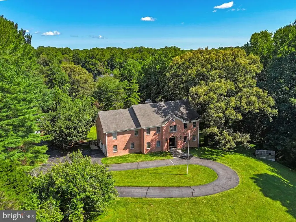 9200 Falls Run Rd, MCLEAN