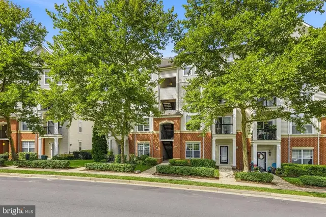 11349 Aristotle Dr #6-301, Fairfax