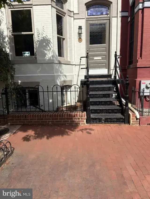 1335 Wallach Pl Nw #b, Washington