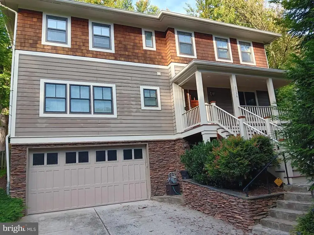 3536 Military Rd, ARLINGTON