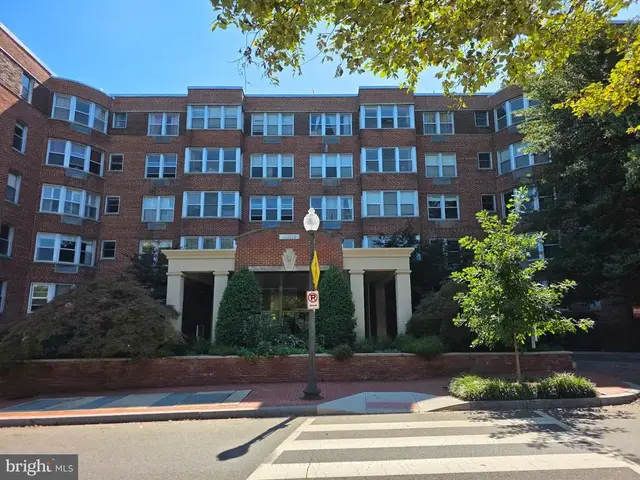 2500 Q St Nw #308, Washington