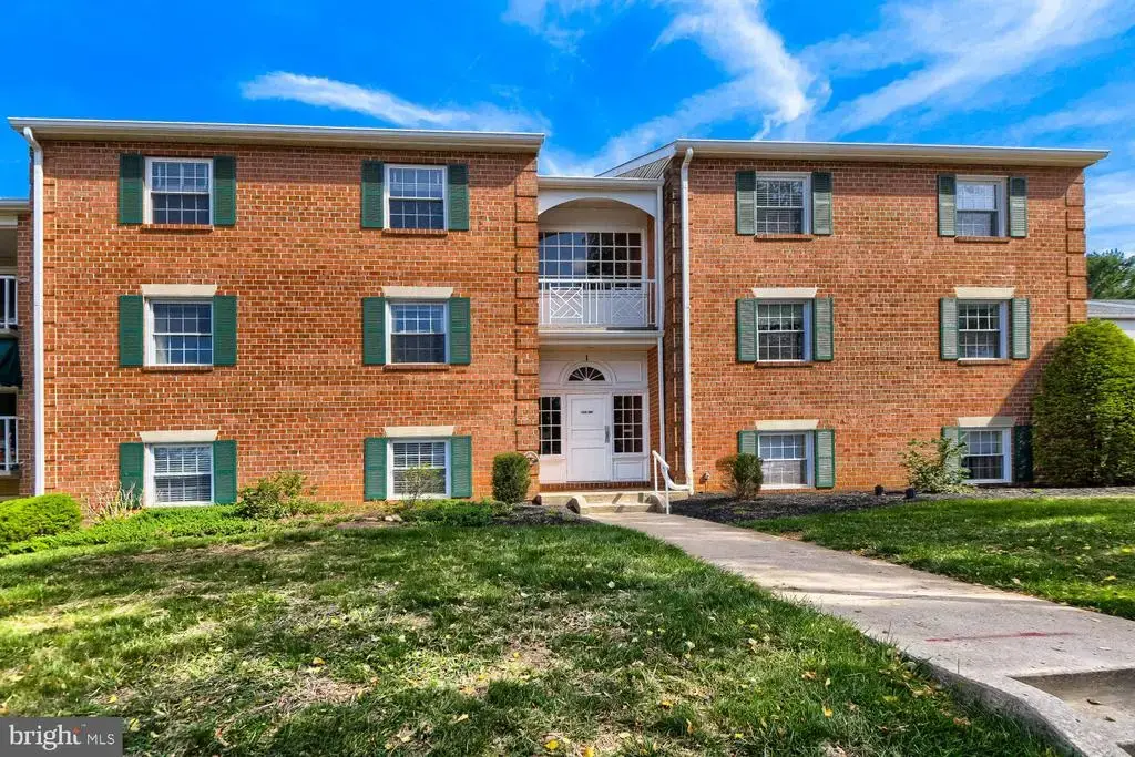 1 Lucan Ct #301, LUTHERVILLE TIMONIUM