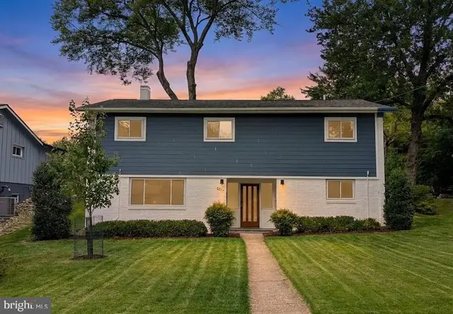 9834 Cherry Tree Ln, Silver Spring