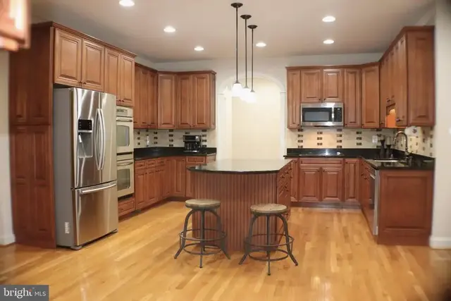 428 Irish Rebel Rd, Westminster