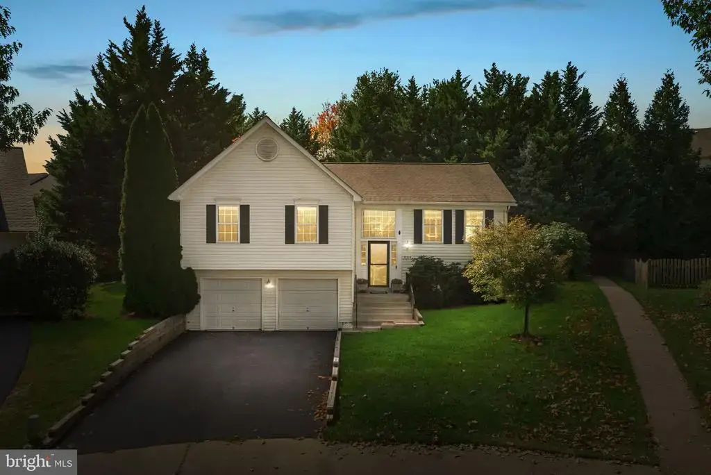37739 Sutton Dr, PURCELLVILLE