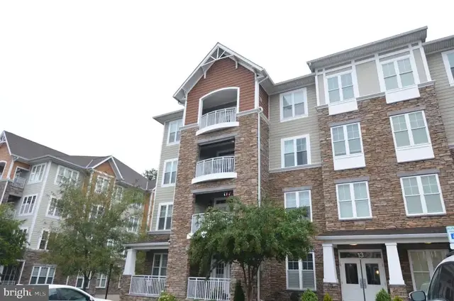13 Clay Lodge Ln #203, Baltimore