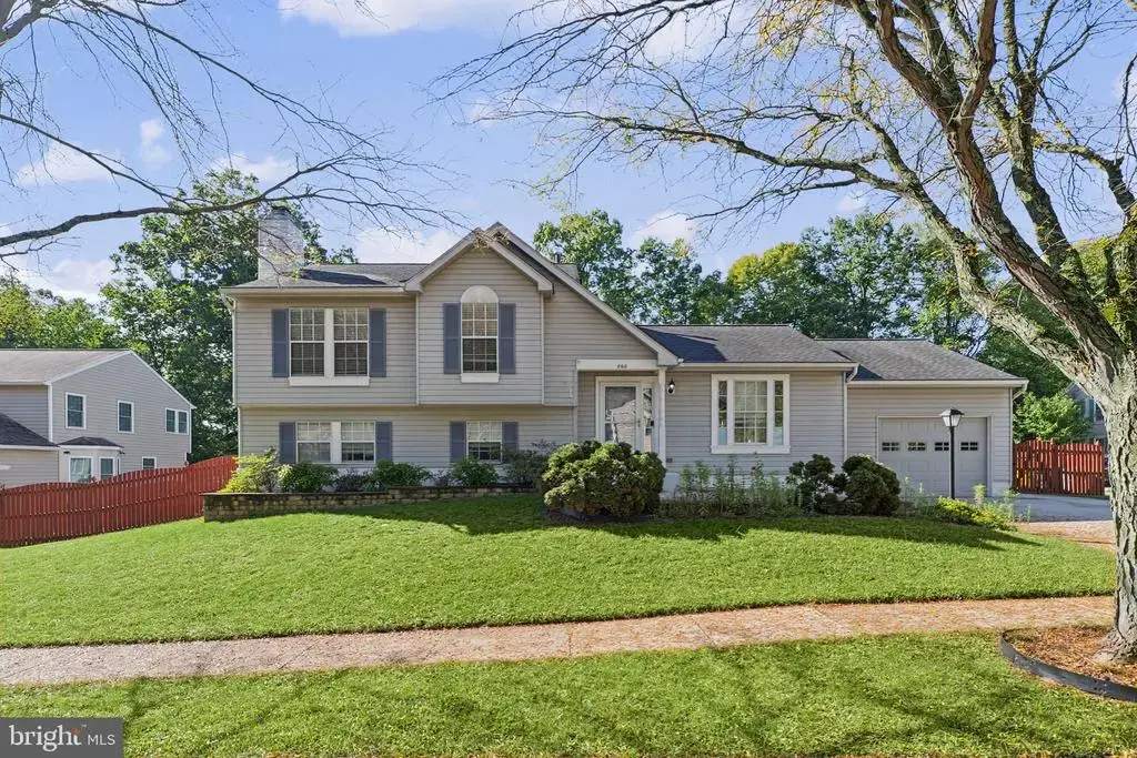 860 Snow Valley Ln, ODENTON