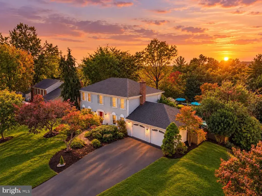 12321 Triple Crown Rd, NORTH POTOMAC