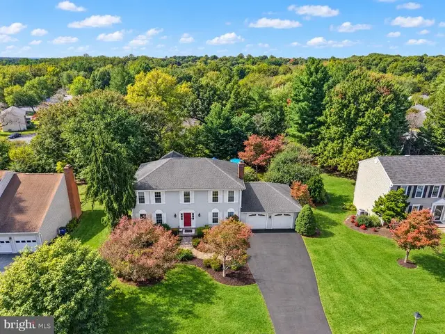 12321 Triple Crown Rd, North Potomac