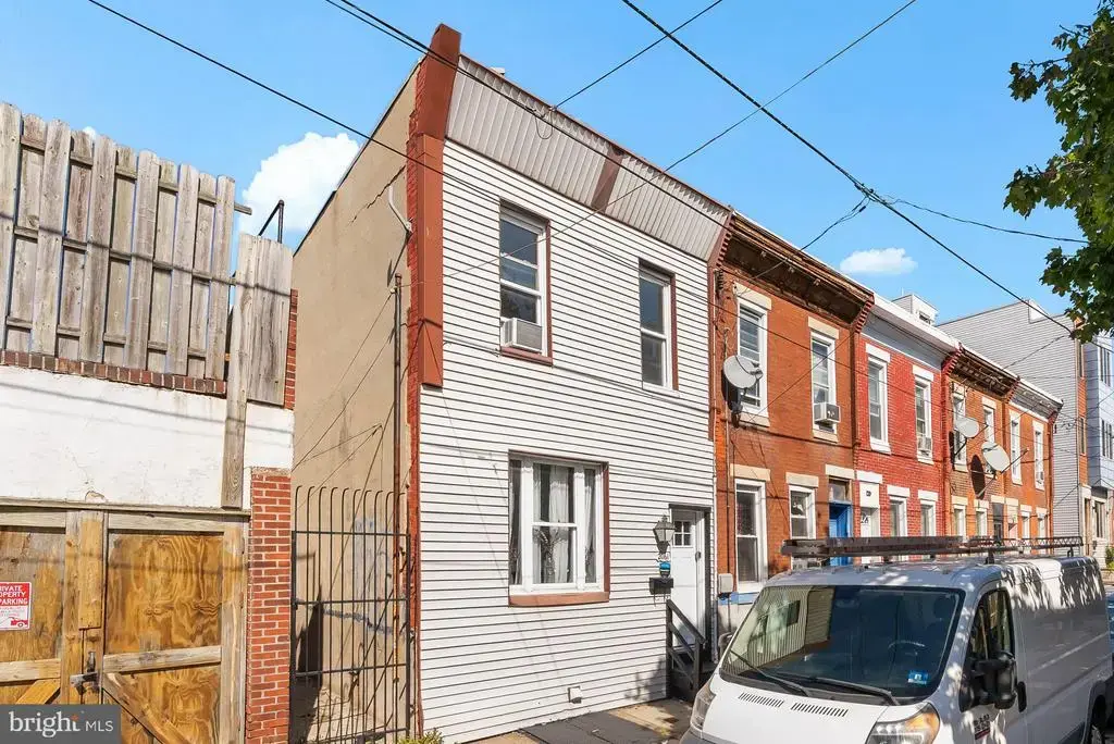 2061 Sigel St, PHILADELPHIA