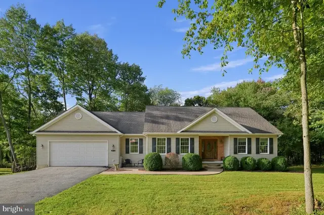 1962 Freeland Rd, Freeland