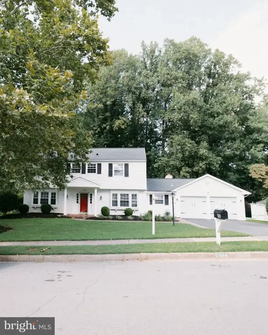 12824 Mount Royal Ln, FAIRFAX