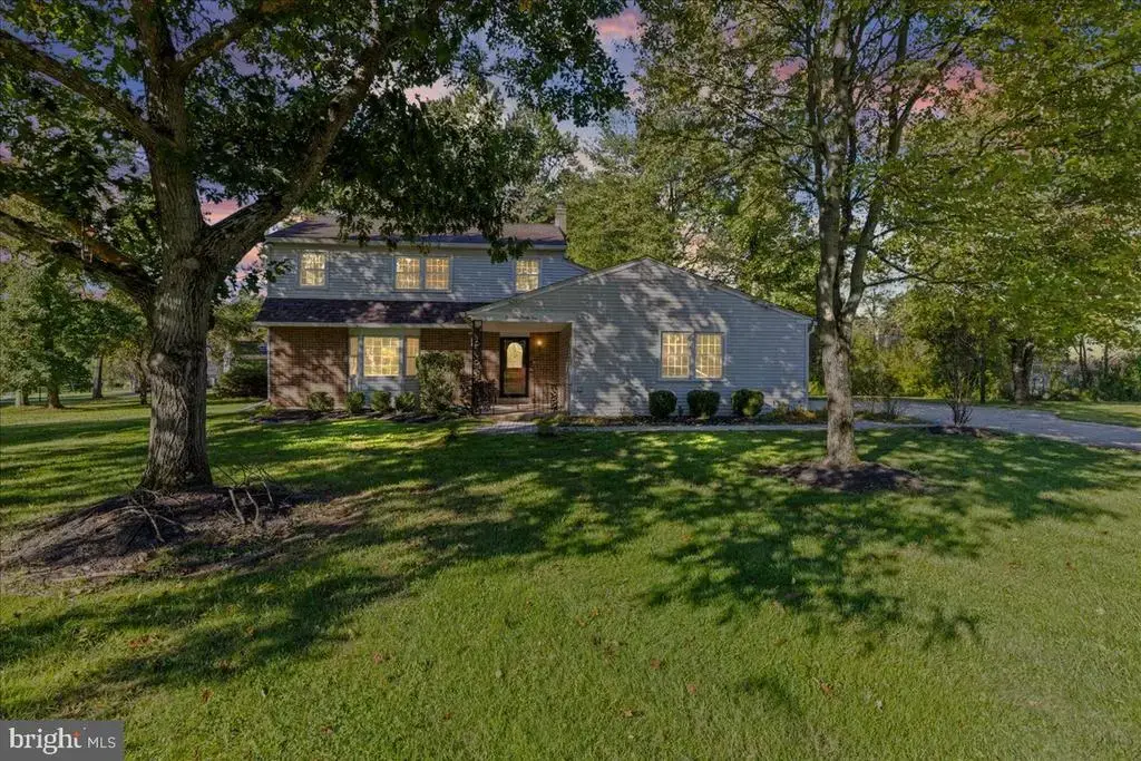 1421 Whitwood Dr, BLUE BELL