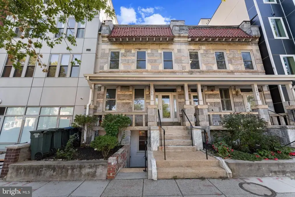 1345 Pennsylvania Ave Se #2, WASHINGTON