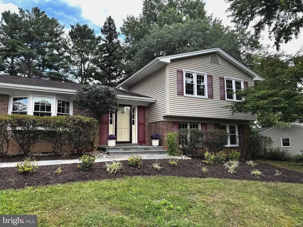 2507 Meredith Dr, VIENNA