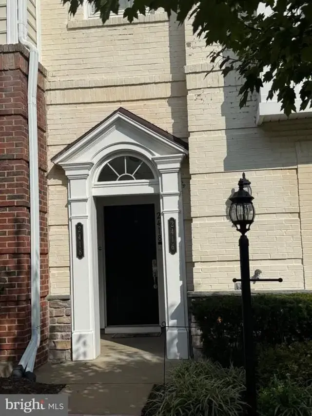 2418 Brookmoor Ln, Woodbridge
