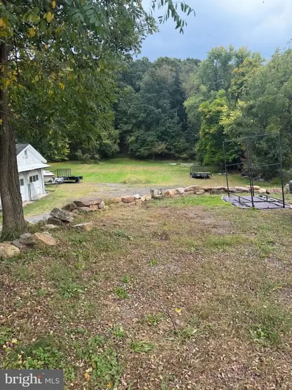 355 N Walnut St, LEWISTOWN