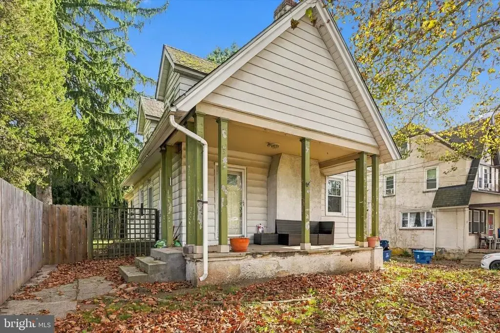 3 Circle Ave, WEST CHESTER