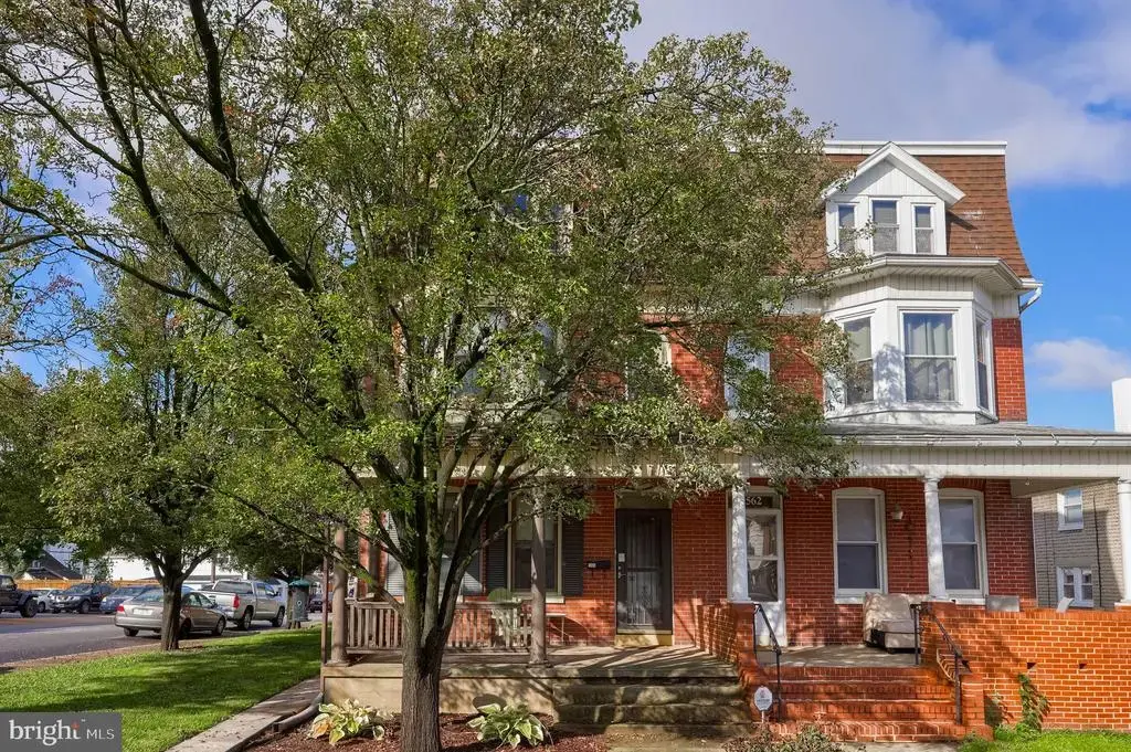 564 Lancaster Ave, YORK