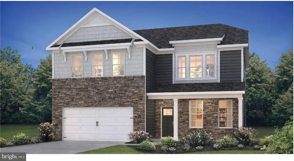 81 Georgetown Dr, FREEHOLD