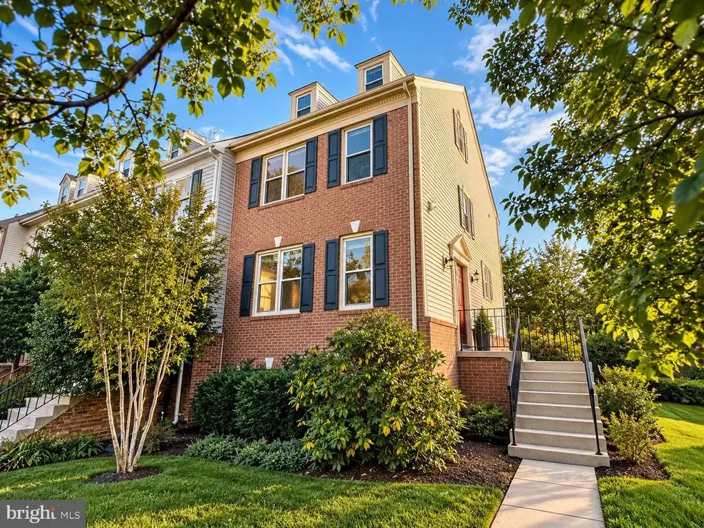 43626 Blacksmith Sq, ASHBURN