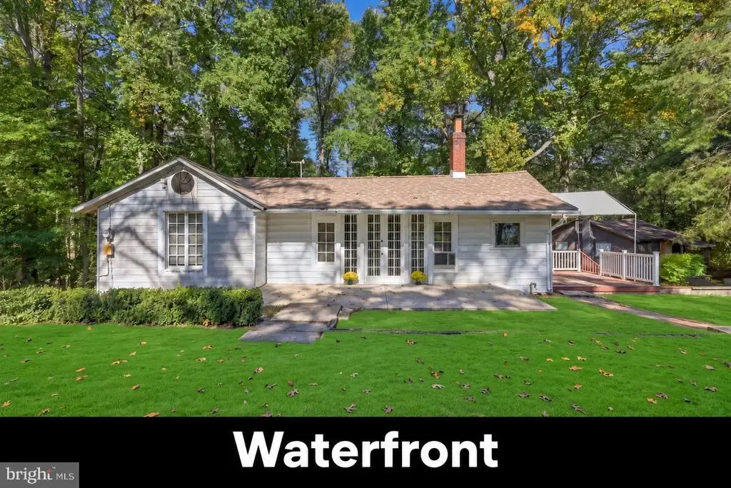 808 Oak Knoll Ave, SOUTHAMPTON TWP