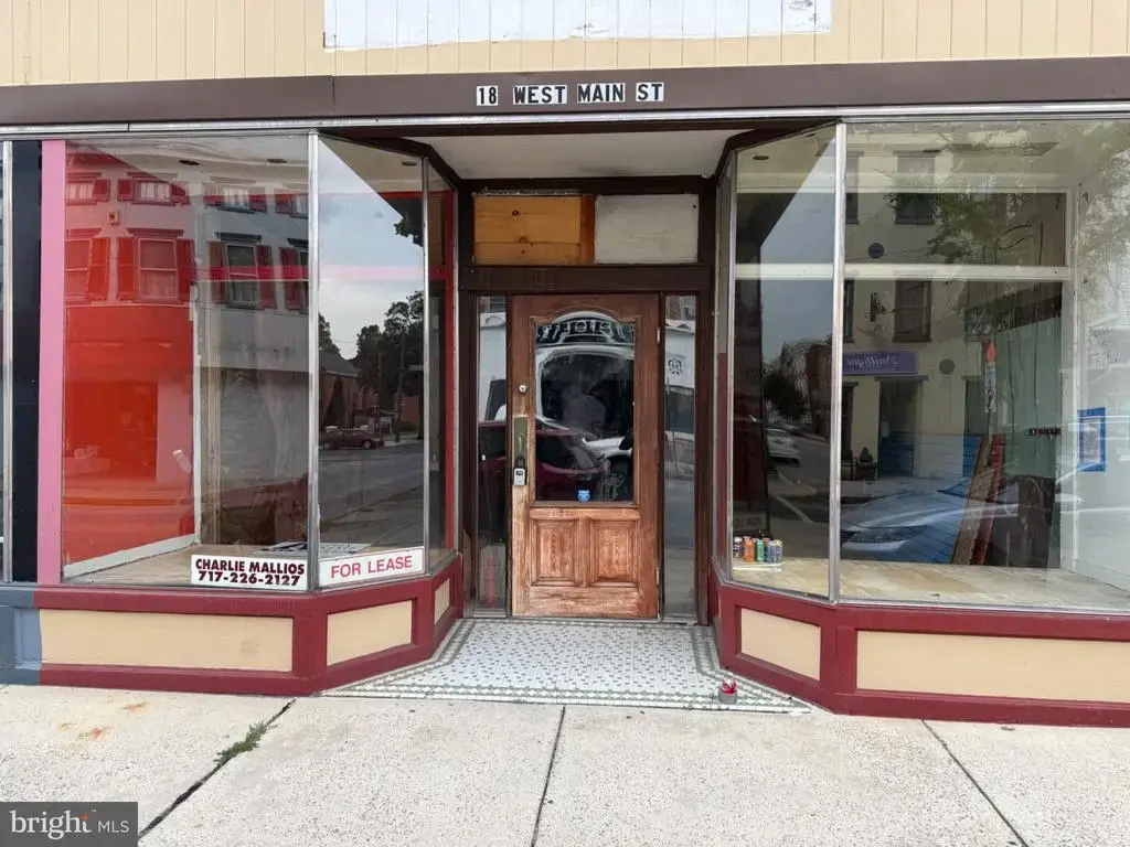 18 Main St, MECHANICSBURG