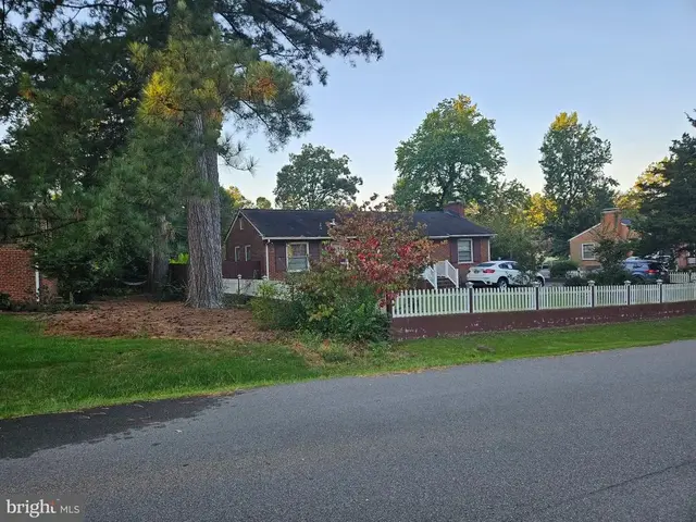 6231 Swanson Rd, Richmond