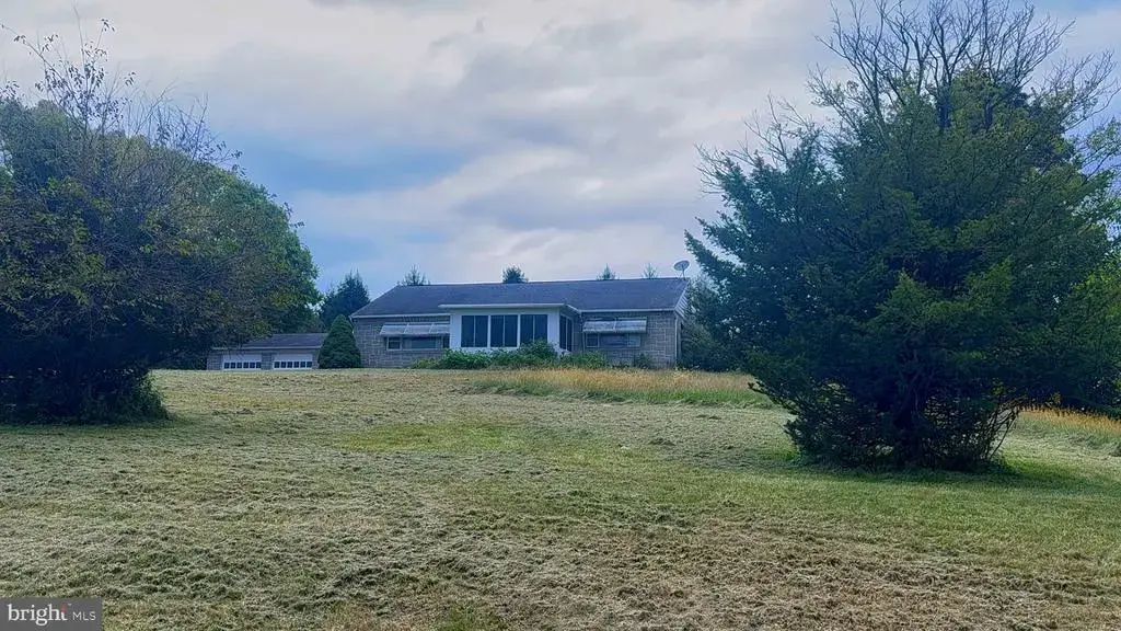 3283 State Hill Rd, SINKING SPRING