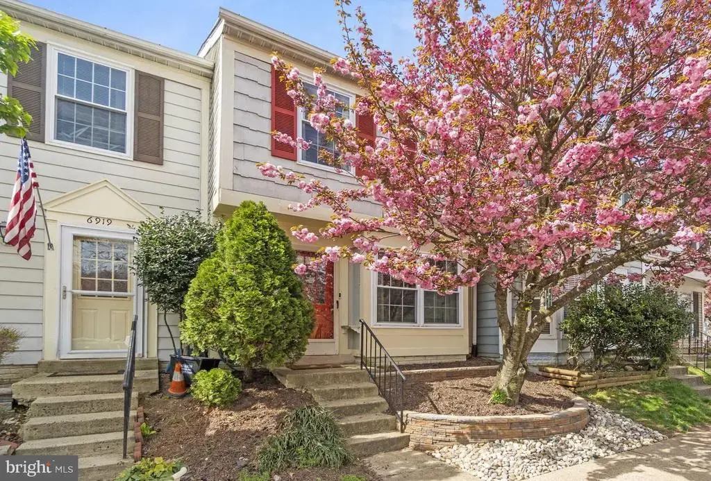 6917 Chiswick Ln, ALEXANDRIA