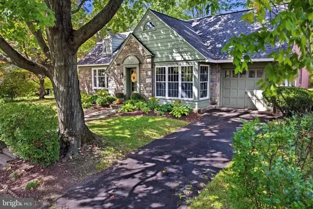 47 Drexel Ave, Lansdowne